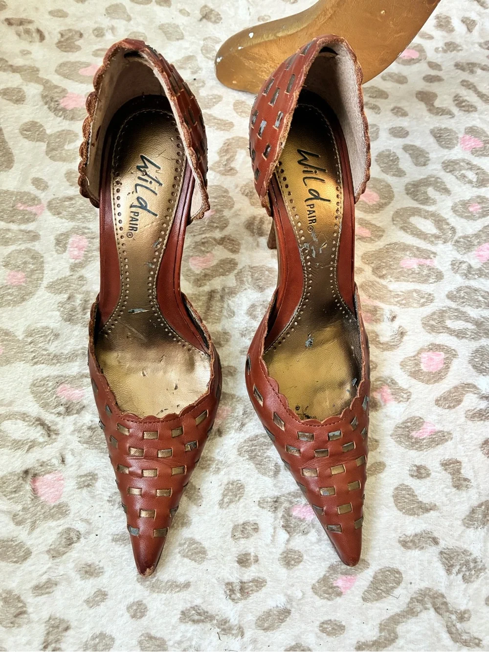 Brown Woven Leather Pointed-Toe Pumps